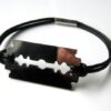 N3080b_bracelet_cuir_et_lame_de_rasoir_acier_inoxydable