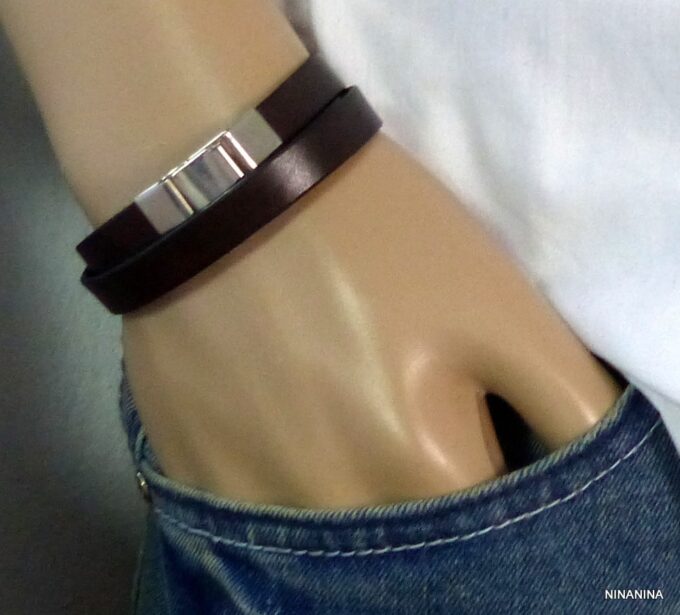 N3085e_Bracelet_homme_cuir_personnalise_chiffres_romains_fermoir_acier_inoxydable