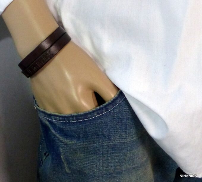 N3085l_Bracelet_homme_cuir_personnalise_chiffres_romains_fermoir_acier_inoxydable