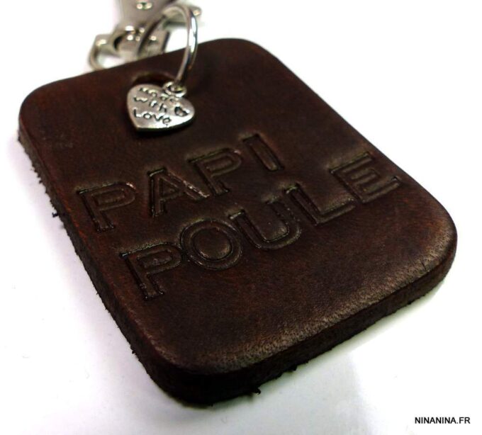 N3087TERa_porte-cle_cuir_PAPI_POULE-1