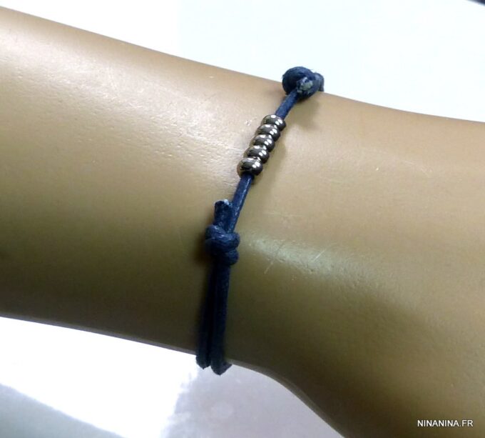 N3120tere_bracelet_cordon_bleu_perles_acier_inoxydable