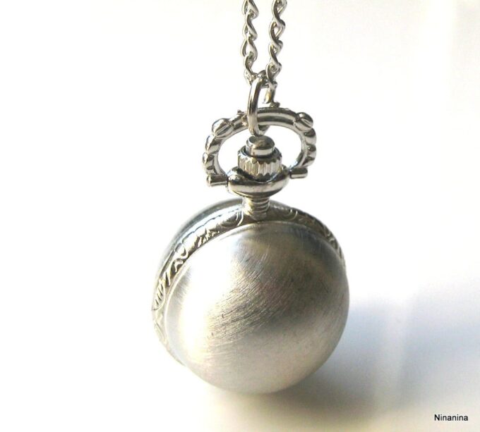 N3203e_collier_montre_gousse_boule_argent-4