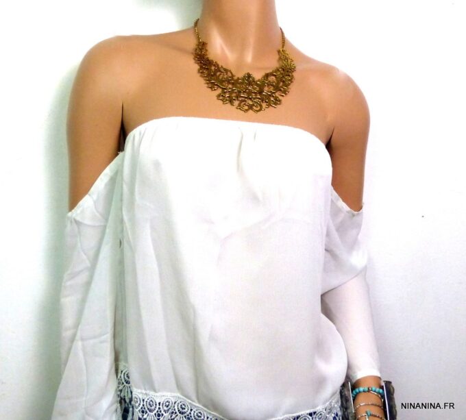 N3208terc_collier_plastron_volutes_metal_dore