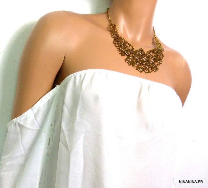 N3208tere_collier_plastron_volutes_metal_dore