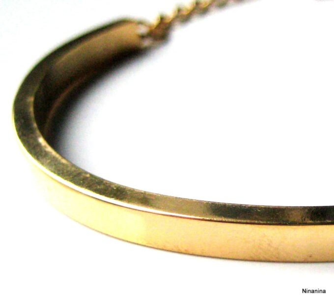 N3214a_bracelet_demi-jonc_plaque_or
