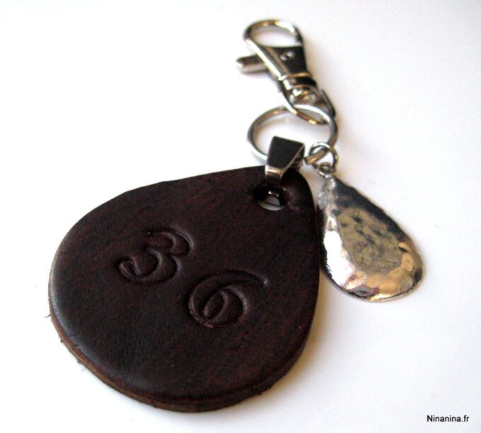 N3217bisa_bijou_de_sac_cuir_personnalise