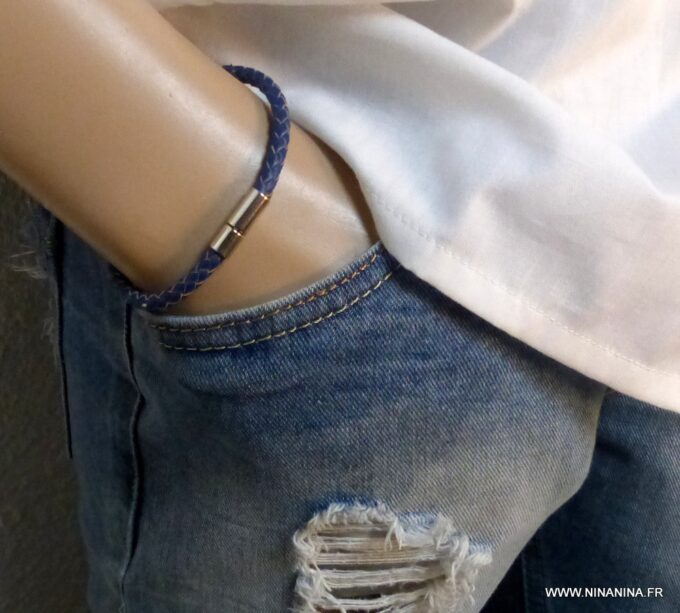 N3225a_Bracelet_homme_cuir_bleu_tresse_fermoir_acier_inoxydable_-_Bijoux_en_ligne_NINANINA