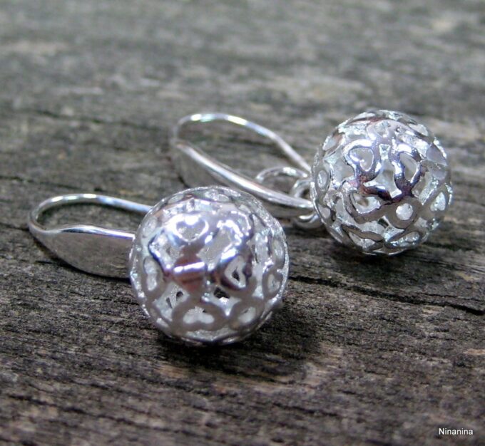 N3230teri_boucles_creoles_boules_filigranees_plaque_argent
