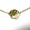 N3258bisc_collier_fleur_acier_inoxydable_plaque_or