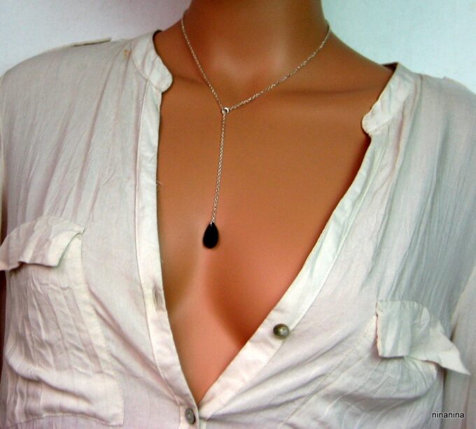 N3274terh_collier_argent_massif_et_goutte_noire_swarovski