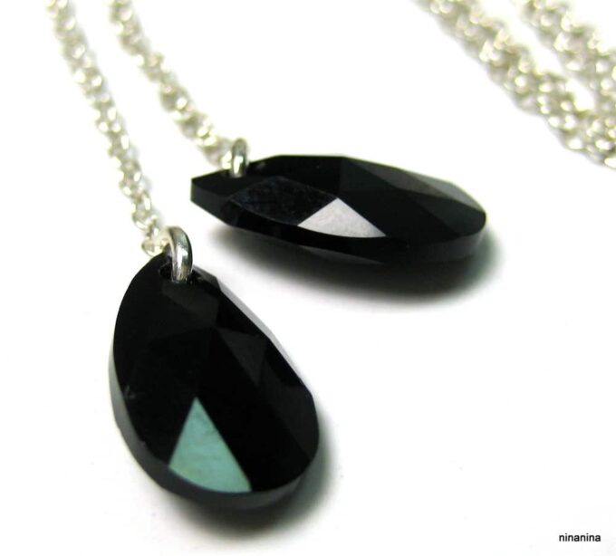 N3275terd_Collier_long_sautoir_argent_massif_et_goutte_cristal_de_swarovski