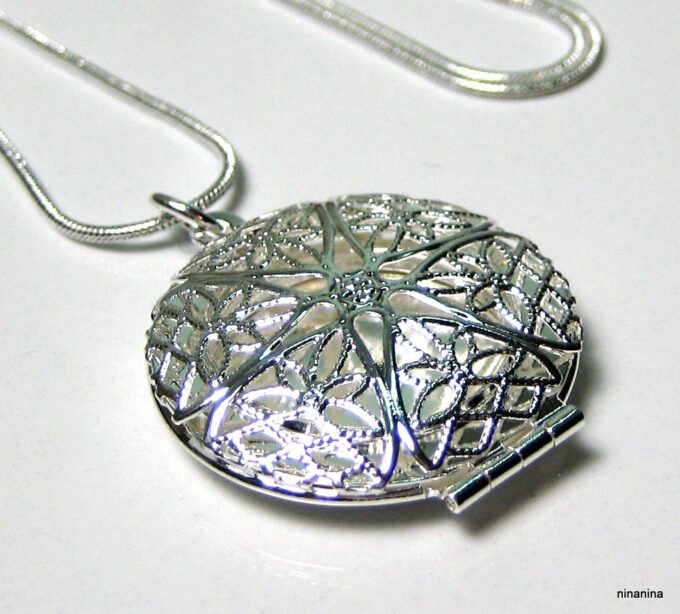 N3280terd_collier_porte-photo_rond_plaque_argent