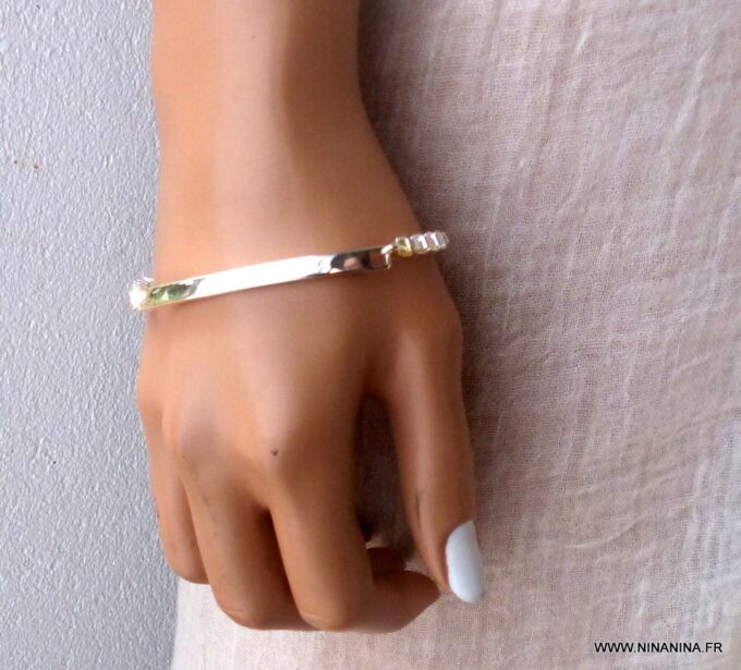 N3288a_Bracelet_gourmette_femme_plaque_argent_-_Bijoux_Bracelets_en_ligne_ninanina-1