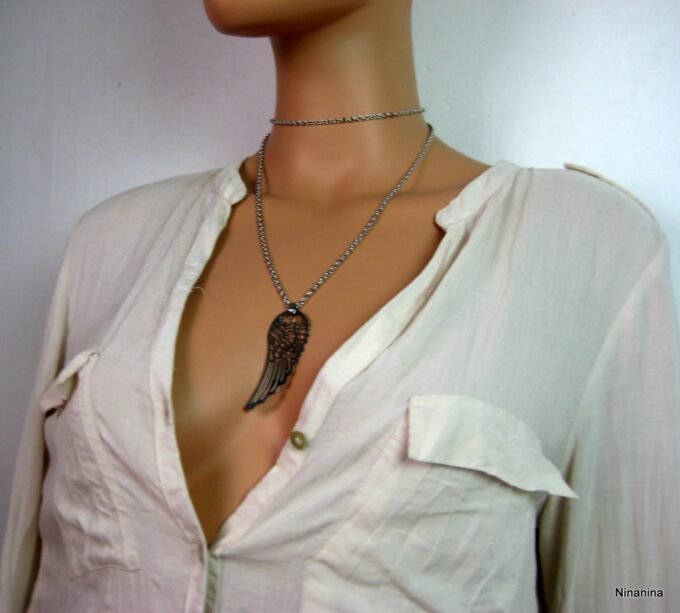 N3294tera_collier_sautoir_aile_dange_acier_inoxydable