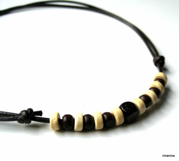 N3299a_collier_homme_perles_bois