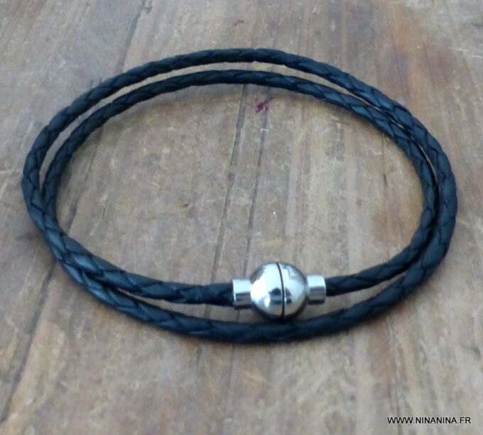 N3329e_Bracelet_cordon_cuir_tresse_2_tours_fermoir_acier_aimante_-_Bijoux_en_ligne_NINANINA