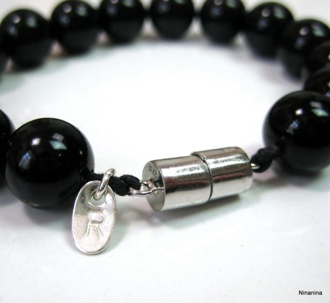 N3346ter_bracelet_perles_noires_argent_massif_personnalise