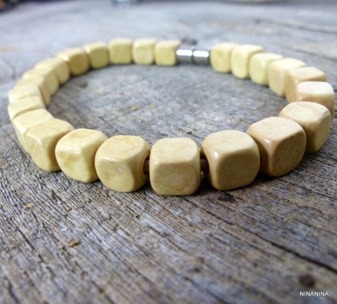 N3354terc_Bracelet_homme_perles_bois_carrees