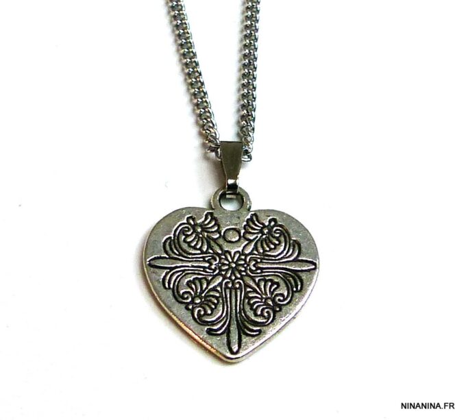 N3366tera_chaine_de_dos_coeur_metal_argente