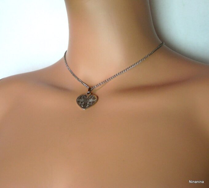 N3366tera_collier_de_dos_coeur_metal_argent
