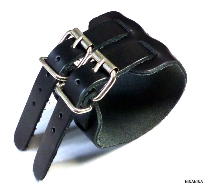 N3369tera_Bracelet_de_force_noir_cuir_double-1
