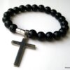 N3383_bracelet_croix_acier_inoxydable_et_perles_noires