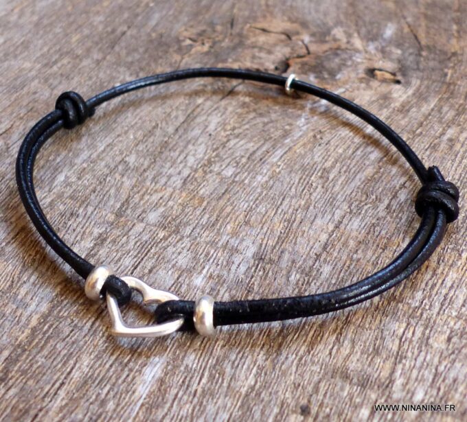 N3385f_Bracelet_cordon_cuir_coeur_argent_925_massif_-_Bijoux_Bracelets_en_ligne_Ninanina-1