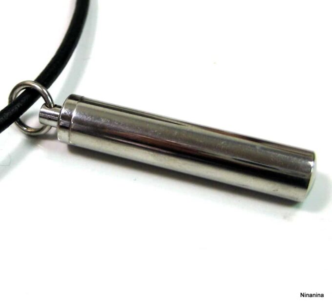 N3431terc_collier_cordon_cuir_porte-message_acier_inoxydable