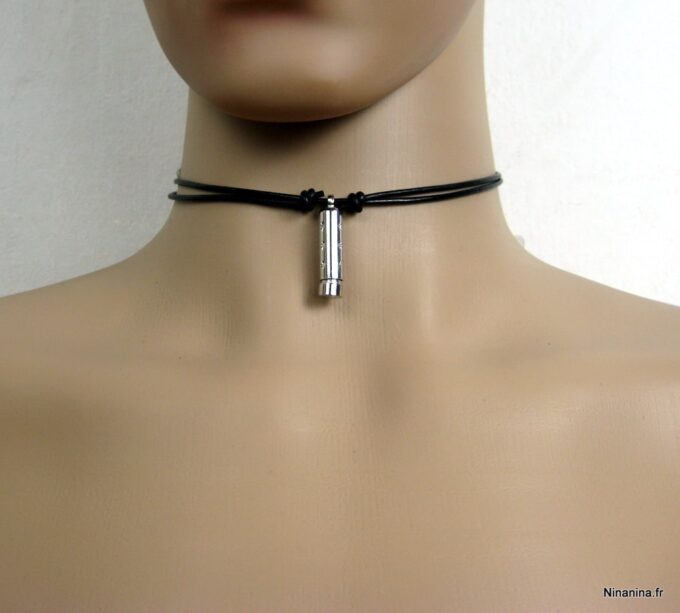 N3432e_collier_cuir_porte-message_personnalise