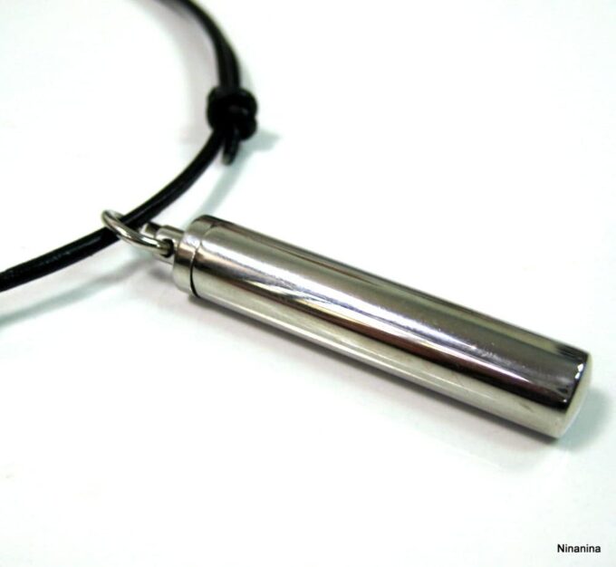 N3432terc_collier_cordon_cuir_porte-message_acier_inoxydable