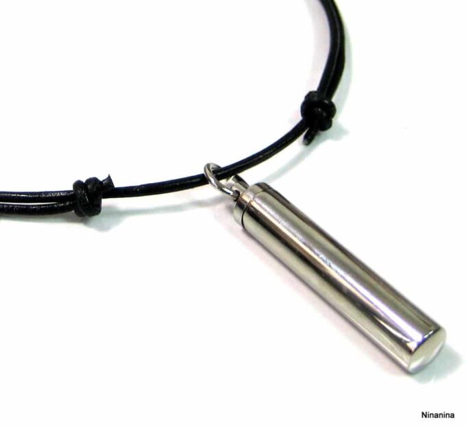 N3432tere_collier_cordon_cuir_porte-message_acier_inoxydable