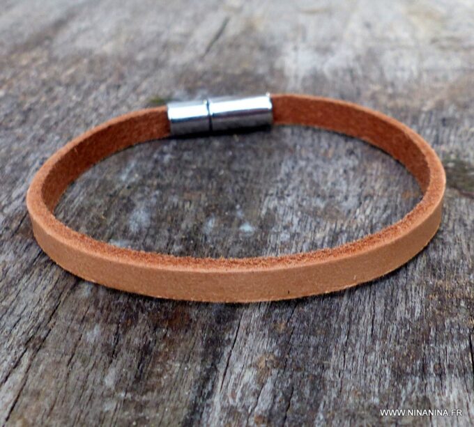 N3452e_Bracelet_cuir_grave_lettre_personnalisee_-_Bijoux_Bracelets_en_ligne_Ninanina