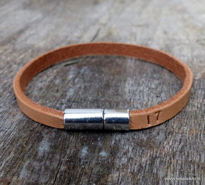 N3452n_Bracelet_cuir_grave_lettre_personnalisee_-_Bijoux_Bracelets_en_ligne_Ninanina