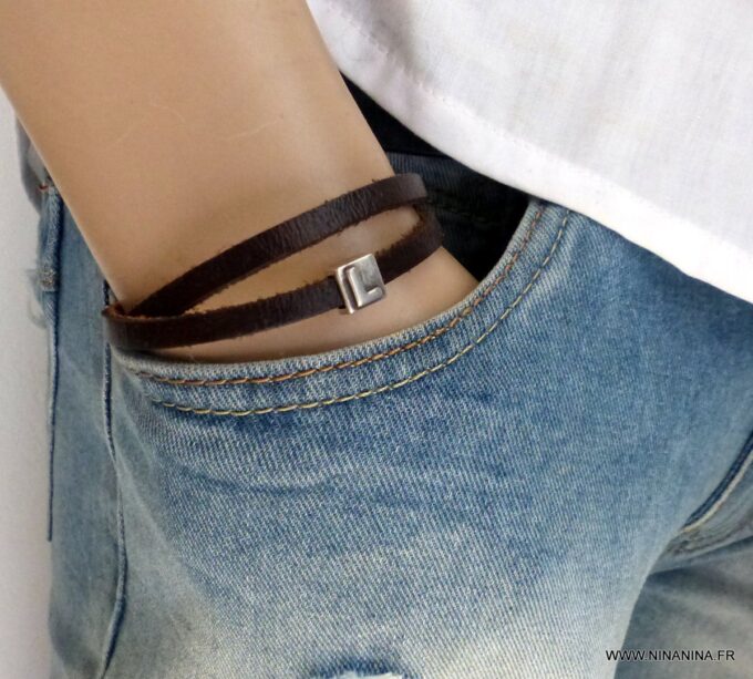 N3453f_Bracelet_homme_cuir_marron_2_tours_lettre_personnalisee_-_Bijoux_Bracelets_en_ligne_Ninanina-1