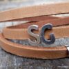 N3454b_Bracelet_cuir_3_tours_grave_lettre_personnalisee_-_Bijoux_Bracelets_en_ligne_Ninanina