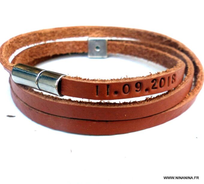 N3454c_Bracelet_cuir_3_tours_lettre_personnalisee_-_Bijoux_Bracelets_en_ligne_Ninanina