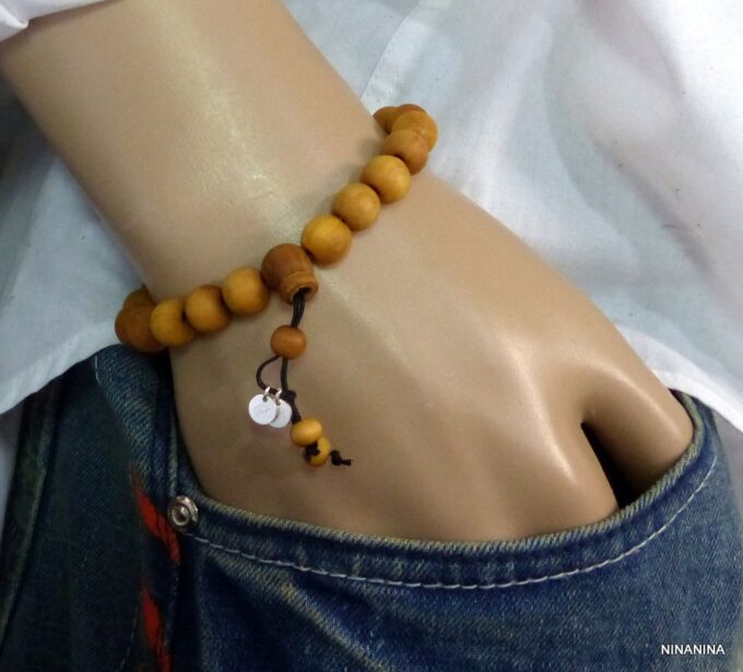 N3459d_Bracelet_homme_personnalise_perles_bois_medailles_argent_massif