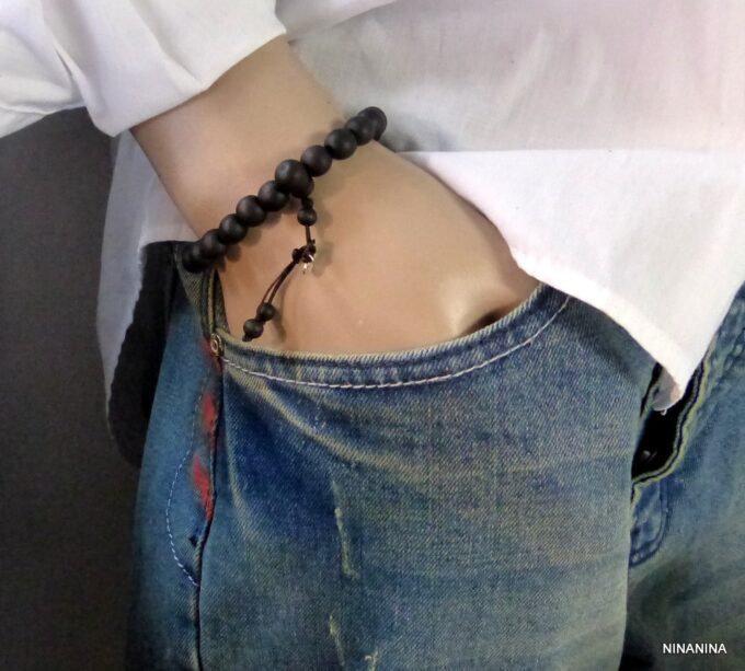 N3460terb_Bracelet_homme_perles_bois_medaille_argent_massif_personnalise-2