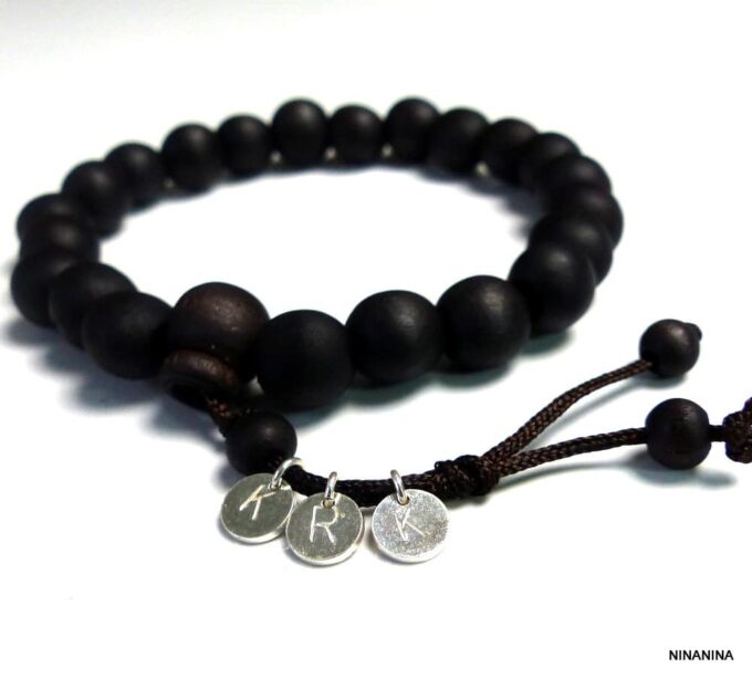 N3460terg_Bracelet_homme_perles_bois_medaille_argent_massif_personnalise