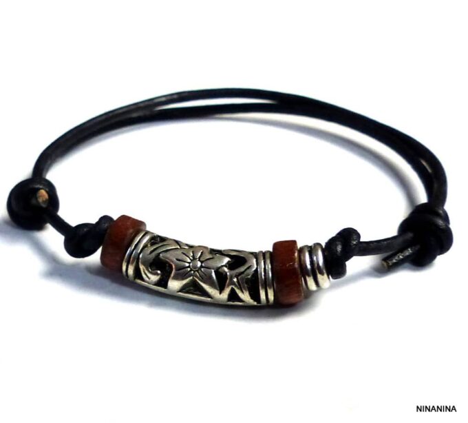 N3502e_Bracelet_homme_cordon_cuir_perles_bois_tube_metal_argent