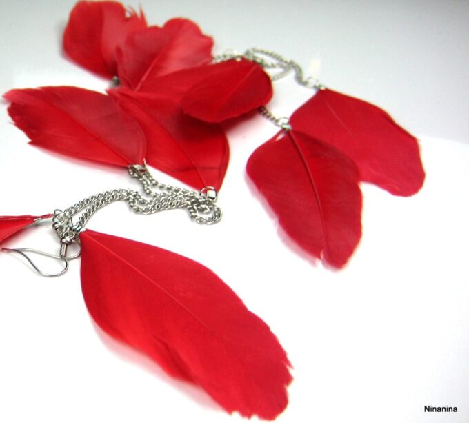 N3540i_boucles_plumes_longues_noires