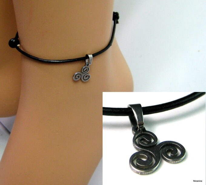 N3563_bracelet_de_cheville_cordon_triskel-1