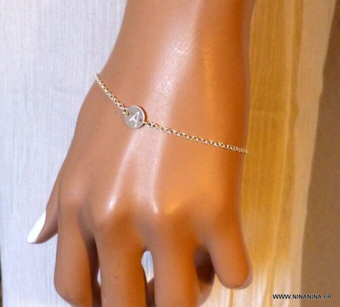 N3583c_Bracelet_femme_chainette_personnalise_argent_925_massif_lettre_NINANINA