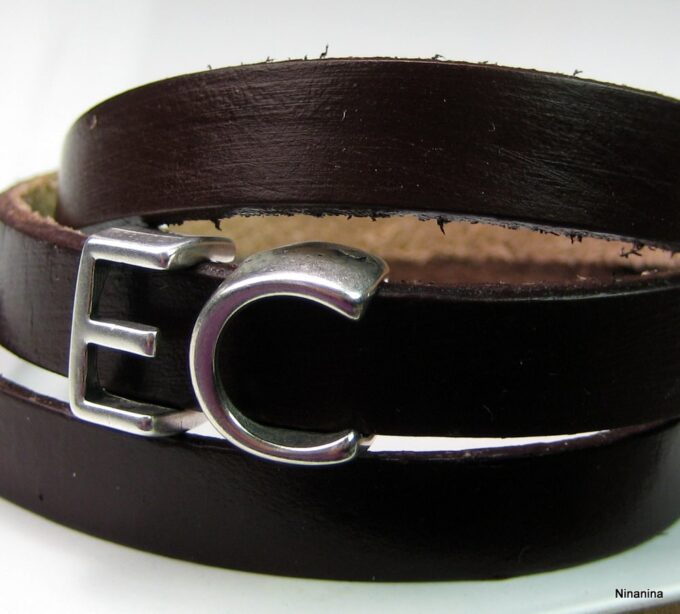 N3594_bracelet_cuir_lettre_personnalise-2
