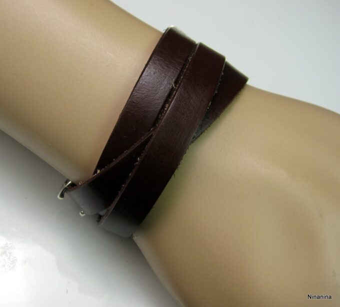 N3594e_bracelet_cuir_lettre_personnalise-2