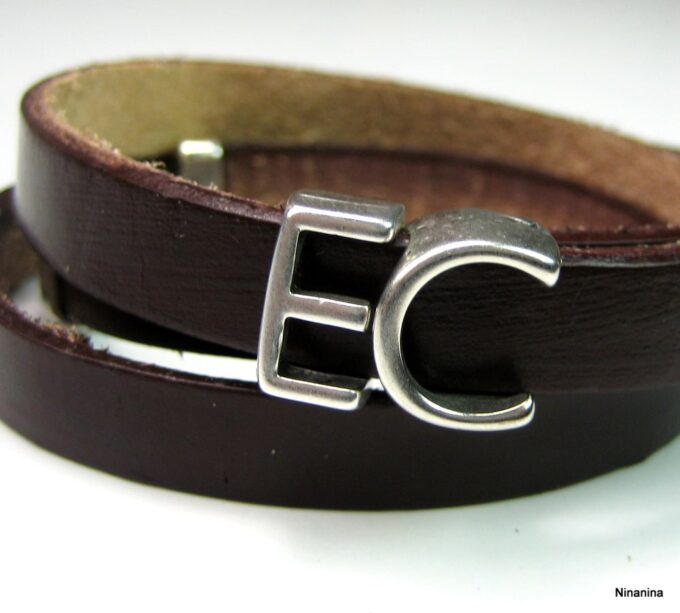 N3595a_bracelet_cuir_lettre_personnalise