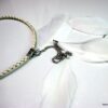 N3604a_headband_cuir_tresse_et_plumes_blanches