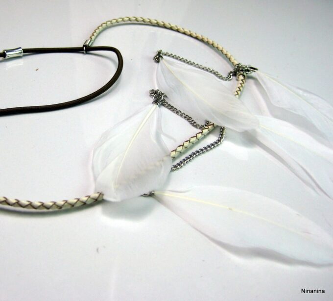 N3604c_headband_cuir_tresse_et_plumes_blanches