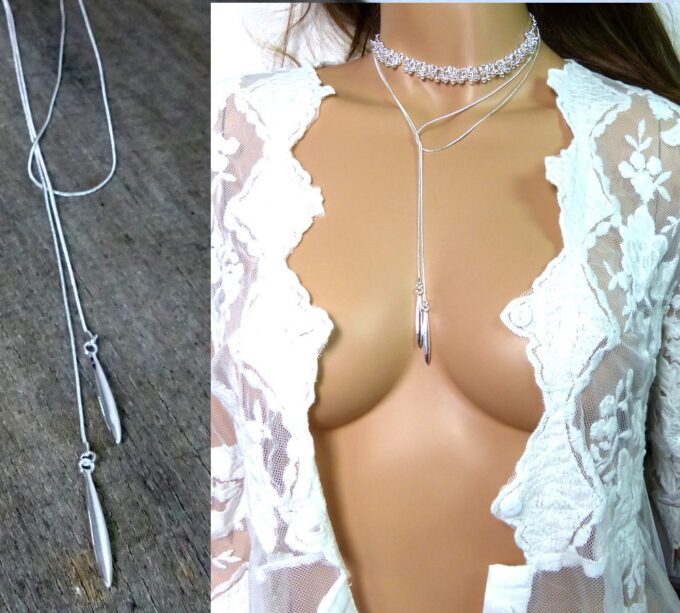 N3637terterb_Collier_long_plaque_argent_sautoir