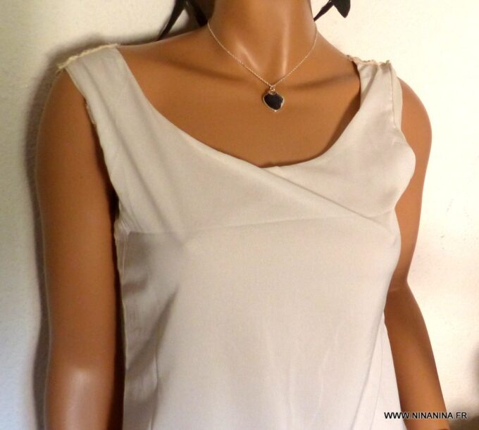 N3642D_Collier_Chaine_de_dos_coeur_plaque_argent_-_Bijoux_en_ligne_NINANINA